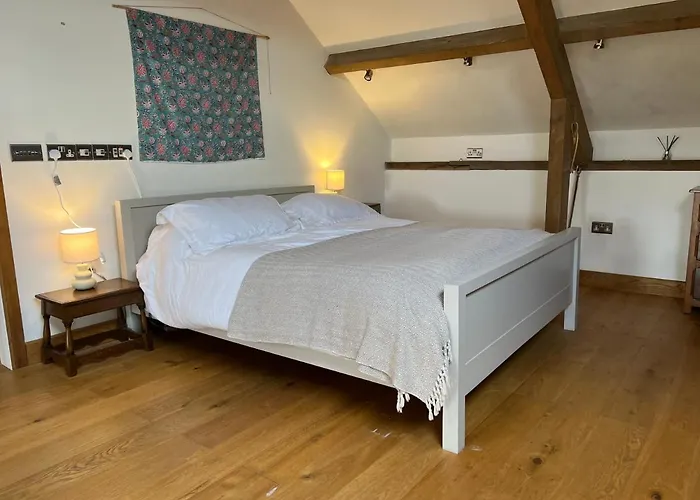 The Old Stable Block - Flat 2